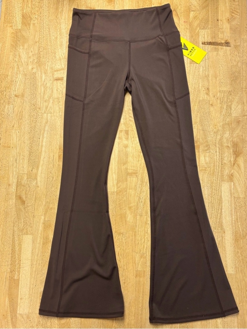 NEW VIBES COLLECTION Brown Flare Leg Active Pants SIDE THIGH POCKETS SZ L
